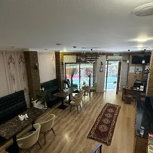 Couette-café Kupa, Istambul